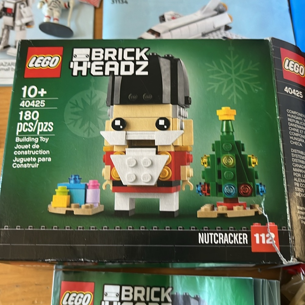 Legos 3 different sets - Picture 2 of 12